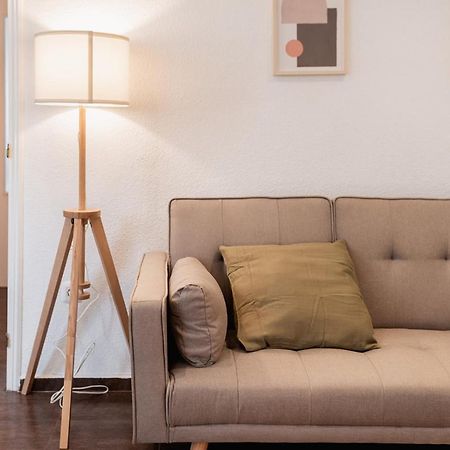 Apartamentos Fv Flats Valencia - Mestalla 9 Eksteriør billede