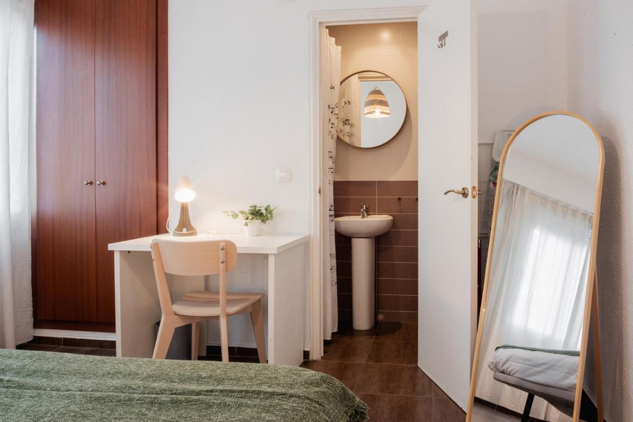 Apartamentos Fv Flats Valencia - Mestalla 9 Eksteriør billede