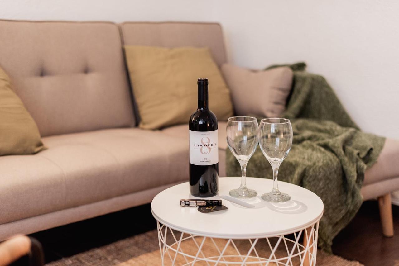 Apartamentos Fv Flats Valencia - Mestalla 9 Eksteriør billede