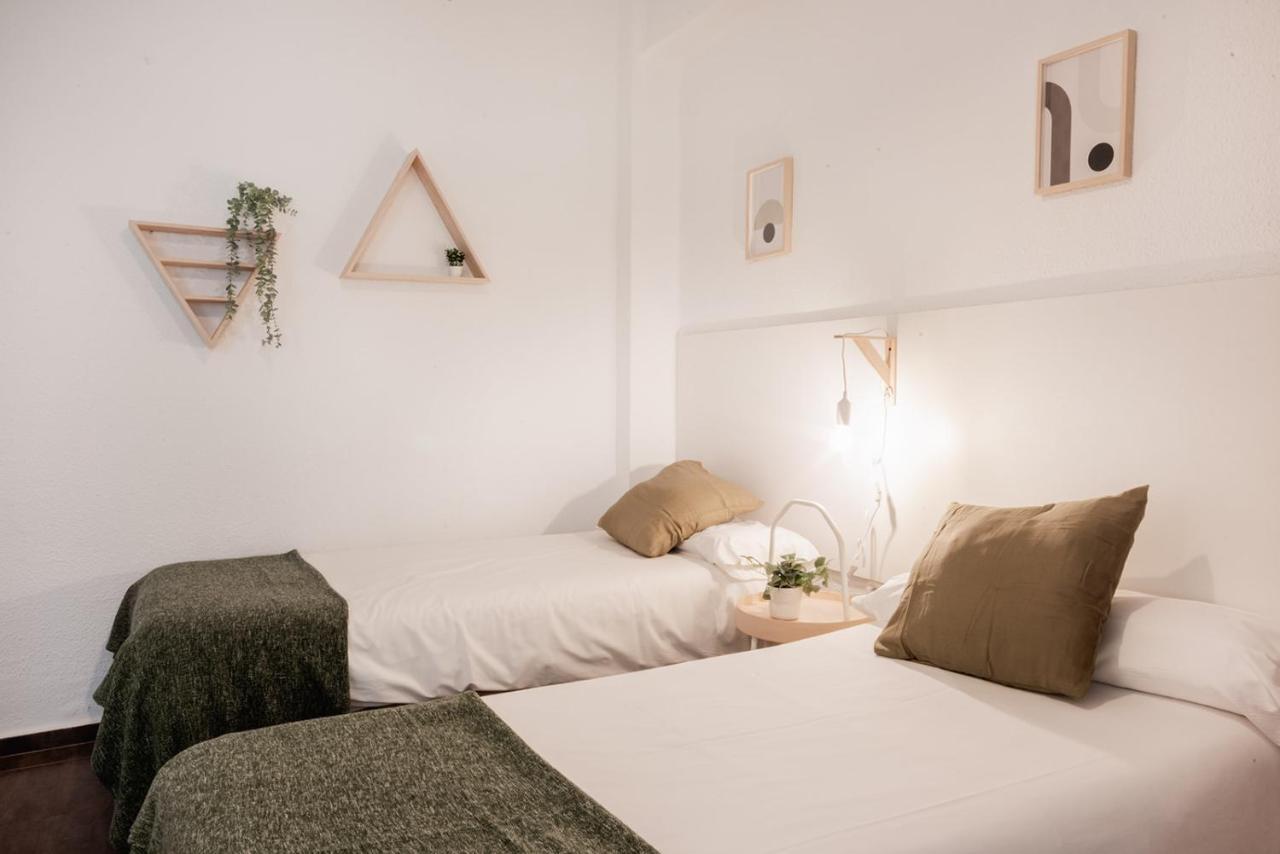 Apartamentos Fv Flats Valencia - Mestalla 9 Eksteriør billede