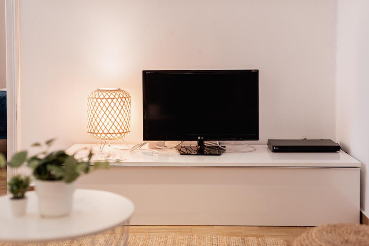 Apartamentos Fv Flats Valencia - Mestalla 9 Eksteriør billede