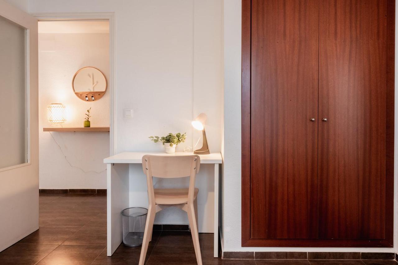 Apartamentos Fv Flats Valencia - Mestalla 9 Eksteriør billede