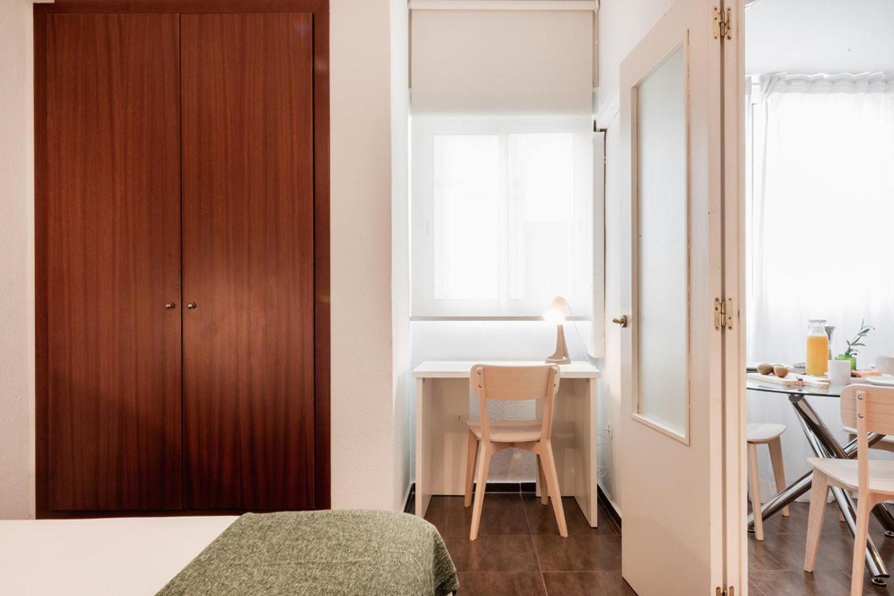 Apartamentos Fv Flats Valencia - Mestalla 9 Eksteriør billede