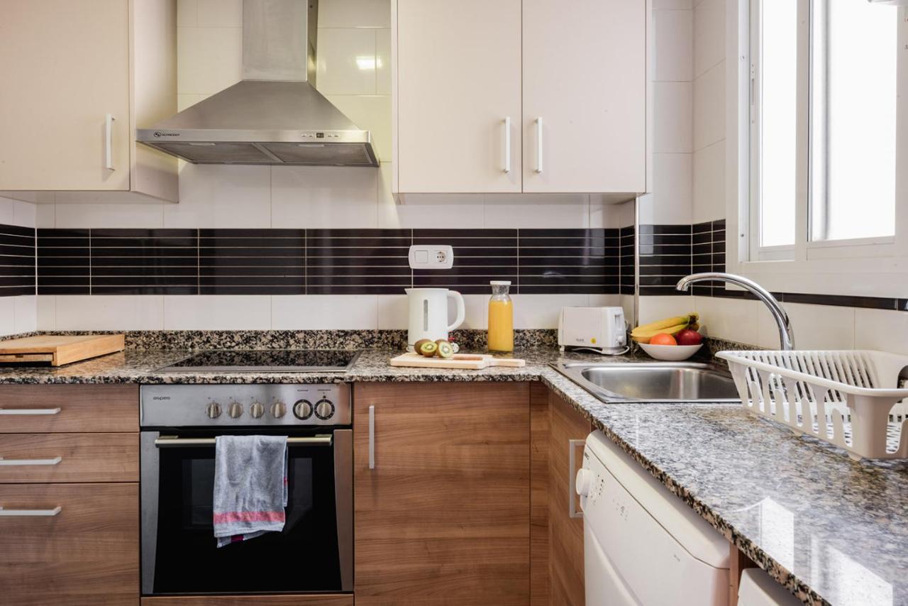 Apartamentos Fv Flats Valencia - Mestalla 9 Eksteriør billede