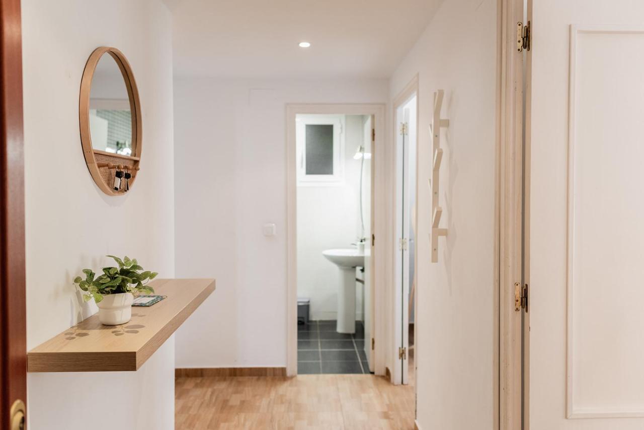 Apartamentos Fv Flats Valencia - Mestalla 9 Eksteriør billede