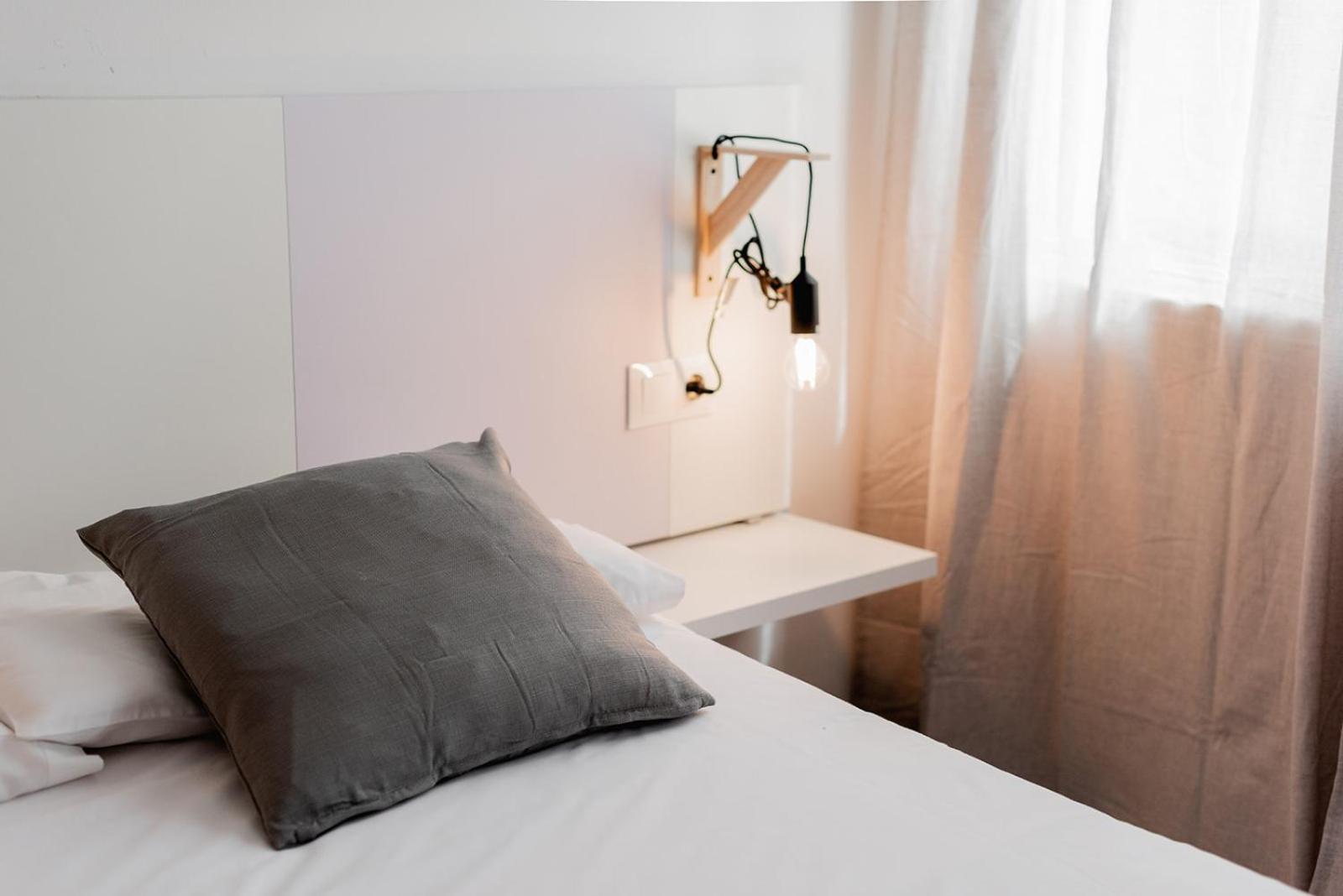 Apartamentos Fv Flats Valencia - Mestalla 9 Eksteriør billede